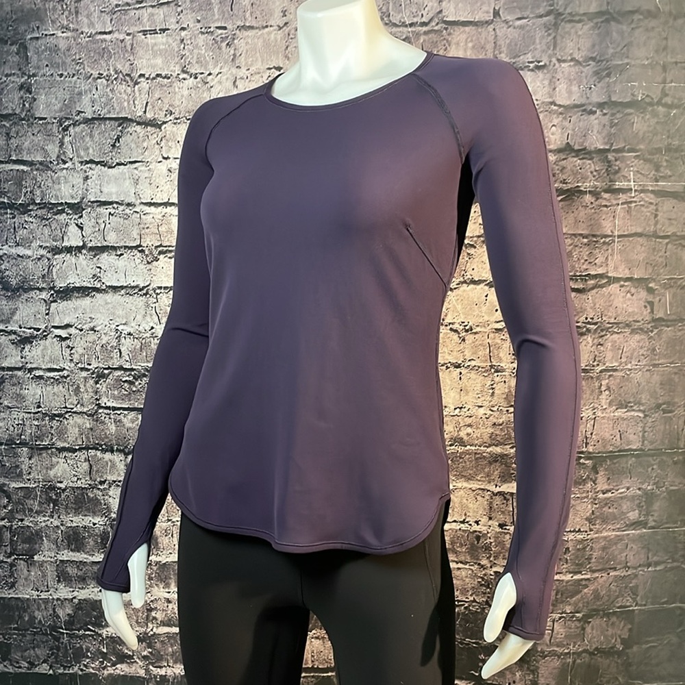 Lululemon Runder Under Long Sleeve Reversible - Picture 9 of 13